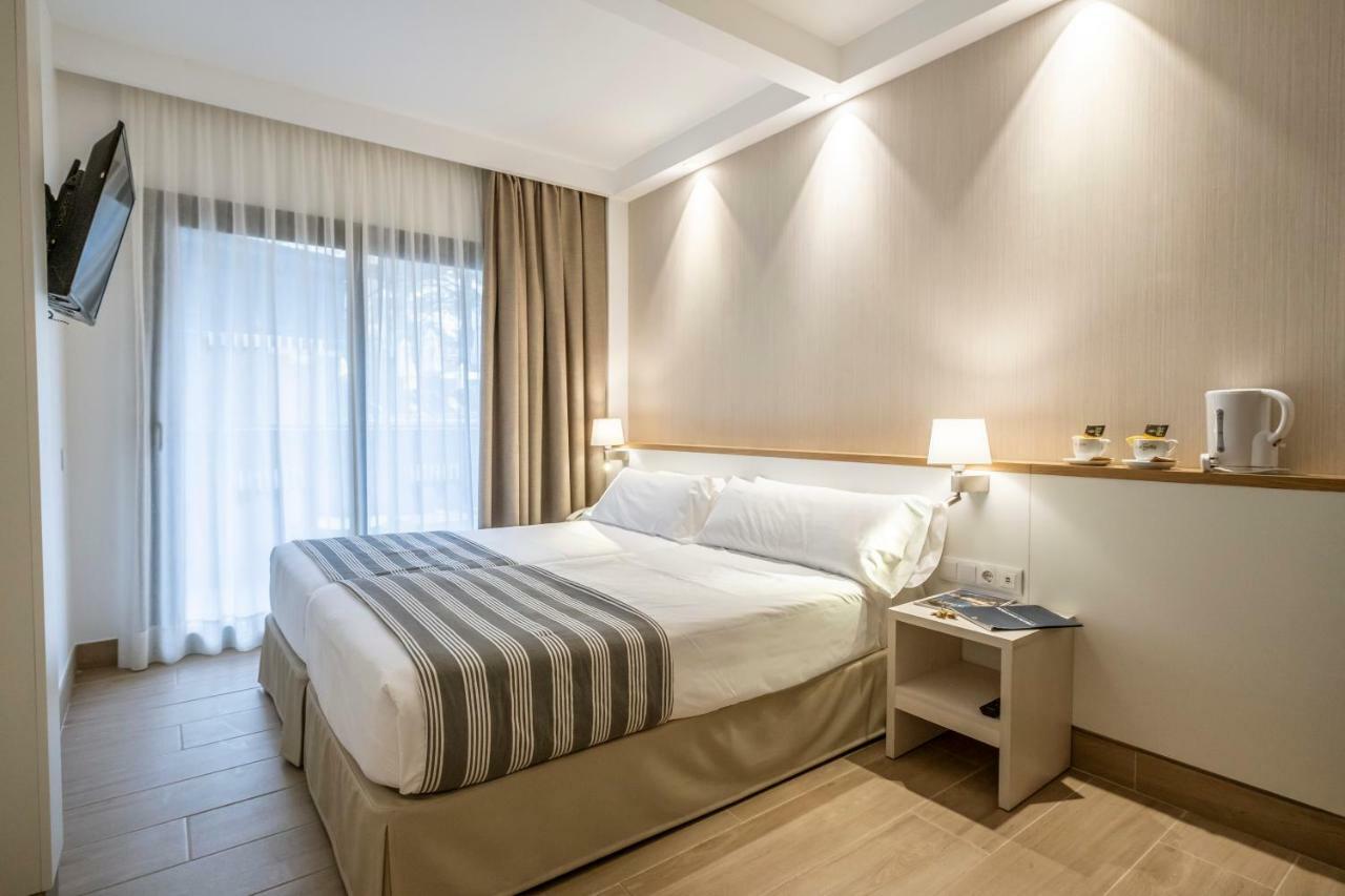Rosamar Es Blau - Adults Only +21 Hotel